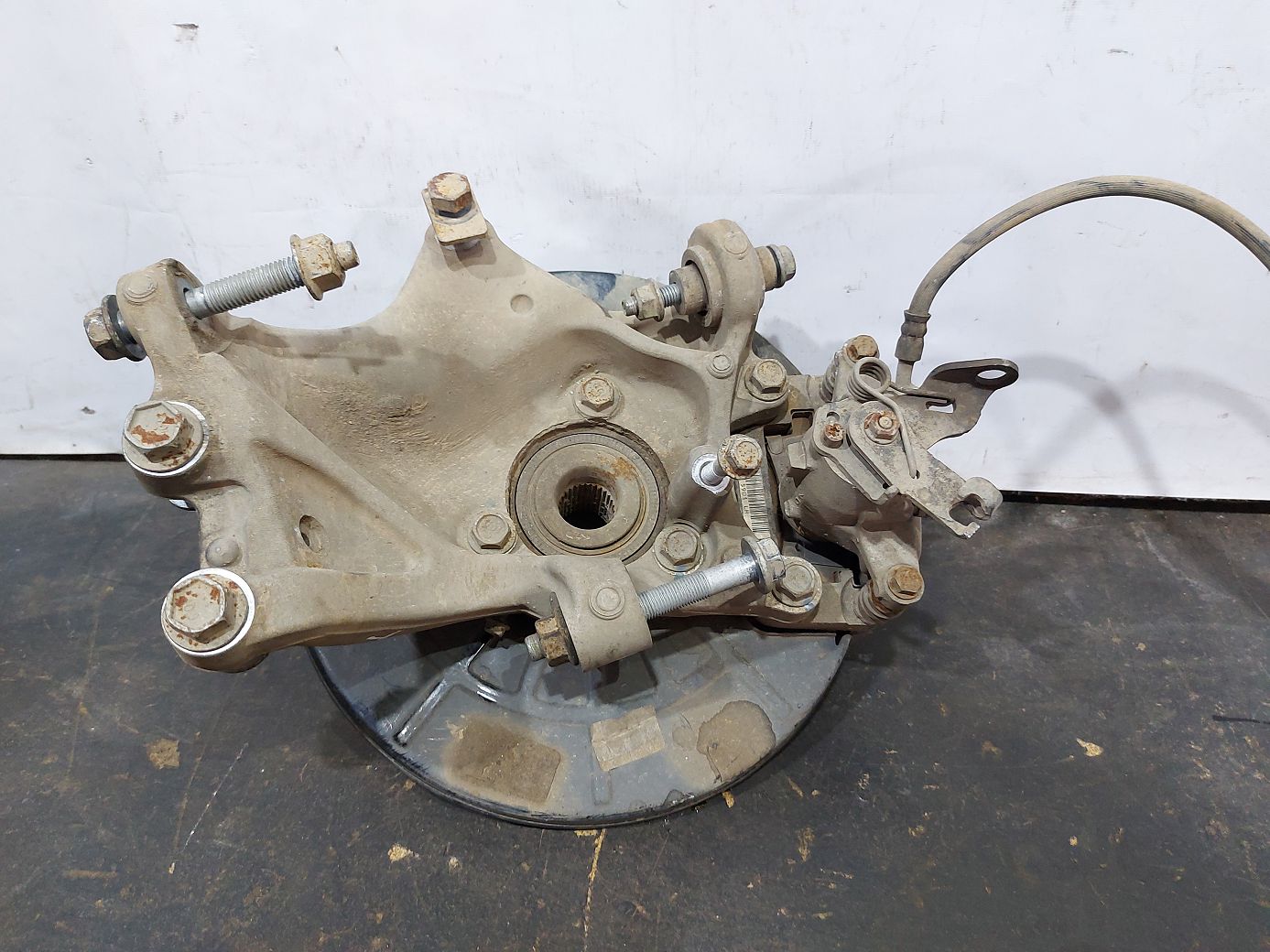 Regal. Поворотний кулак задній лівий (у зборі) Buick Regal 2011-2017 23432048 Buick Regal Regal. Поворотний кулак задній лівий (у зборі) Buick Regal 2011-2017 23432048 Buick Regal