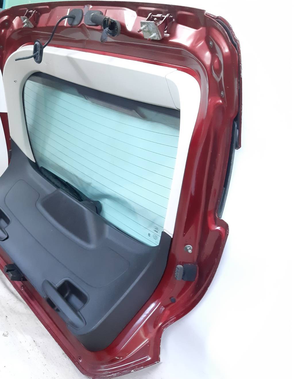 Focus Кришка багажника задні двері голі Ford Focus 2012-2014 CP9Z5840110A Ford Focus 15 Focus Кришка багажника задні двері голі Ford Focus 2012-2014 CP9Z5840110A Ford Focus 15