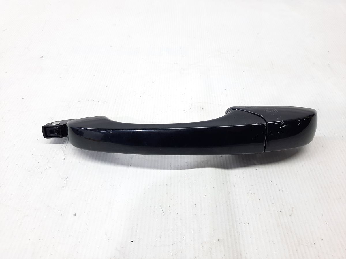 Grand caravan. Ручка двери задней левой наружная Dodge Grand Caravan 2008-2020 1NA50AXRAD Dodge Grand Caravan
