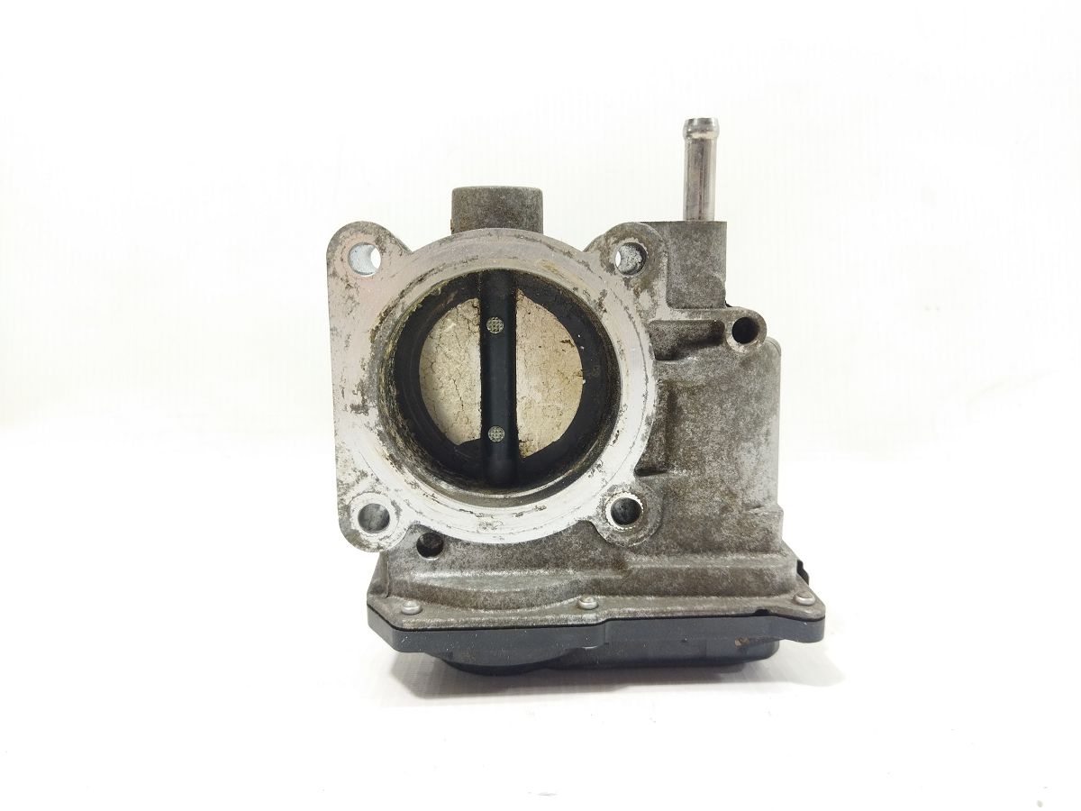 Sentra Дросельна заслінка Nissan Sentra 2013-2019 161194AF0A Nissan Sentra 4