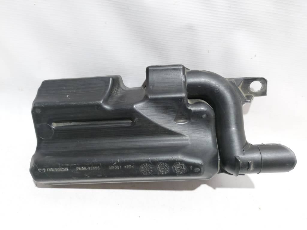 3 Резонатор повітрозабірника Mazda 3 2014-2018 PEAR13195 Mazda 3 7 3 Резонатор повітрозабірника Mazda 3 2014-2018 PEAR13195 Mazda 3 7