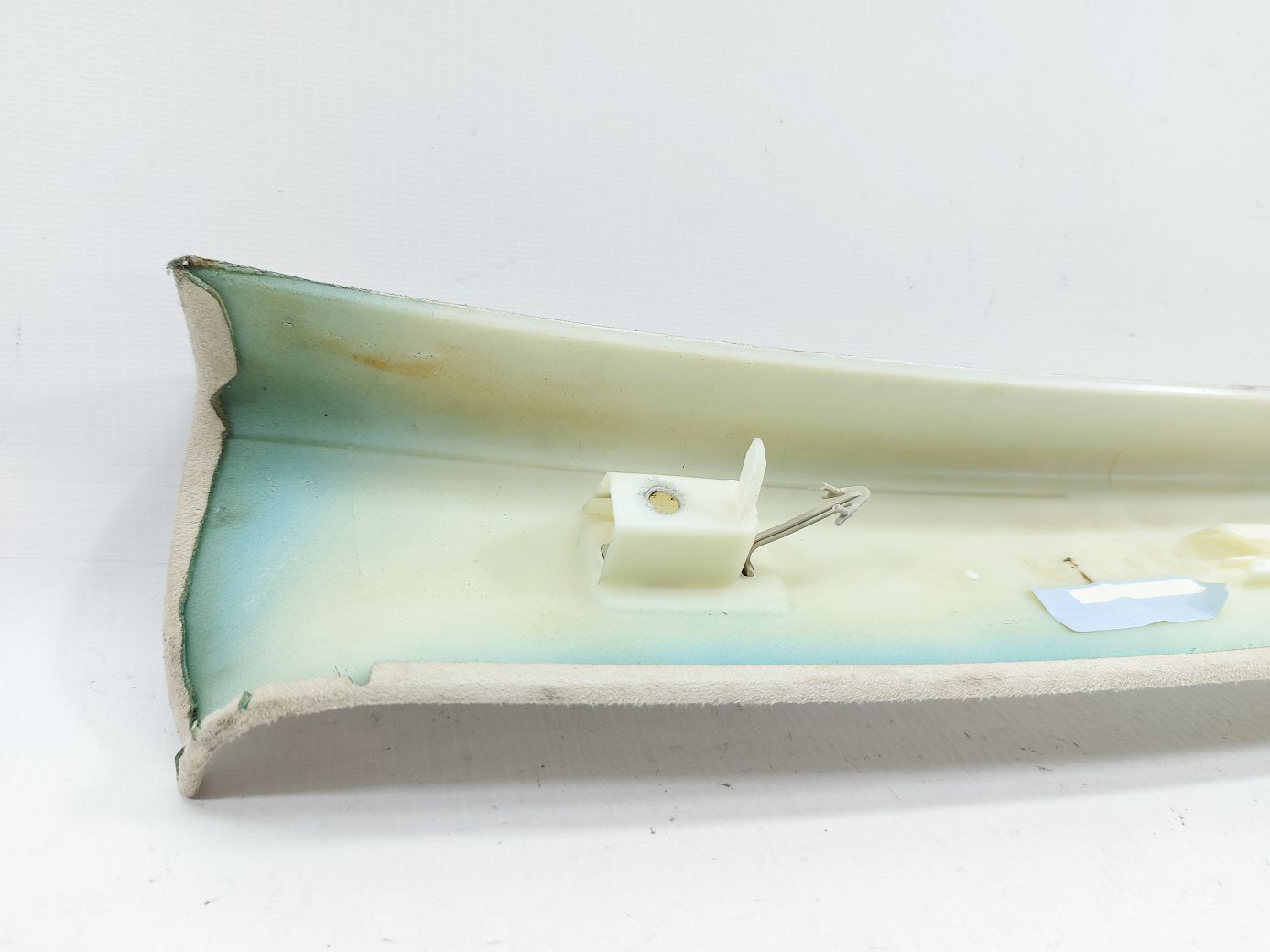 Xf Обшивка стойки передней левой Jaguar XF 2010-2015 C2Z10332AMN Jaguar XF 4