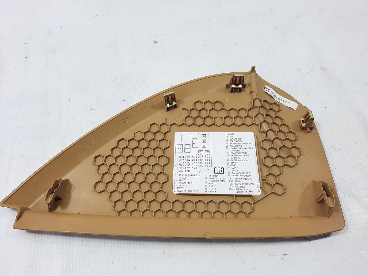 Ats Накладка торпеды боковая левая Cadillac ATS 2013-2015 20999529 Cadillac ATS 2