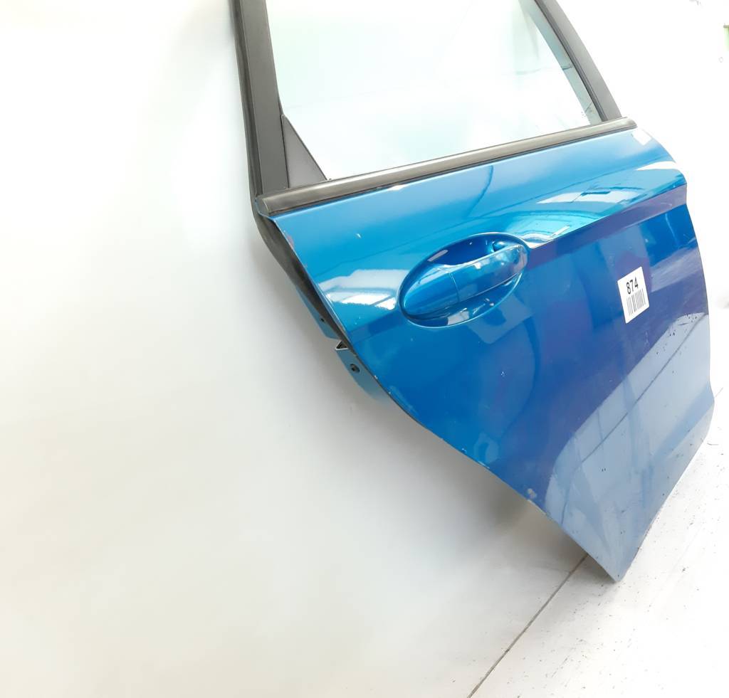 Fiesta sedan Двері задні праві Ford Fiesta sedan 2011-2019 G2BZ5424630A Ford Fiesta sedan 11