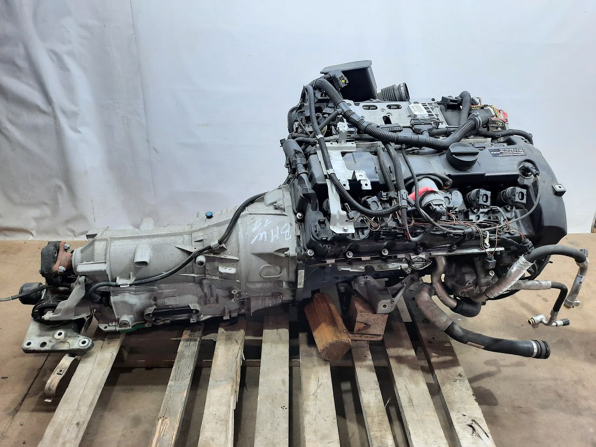 5 series Двигатель утоплен BMW 5 series 2011 N52F10300 BMW 5 series 18