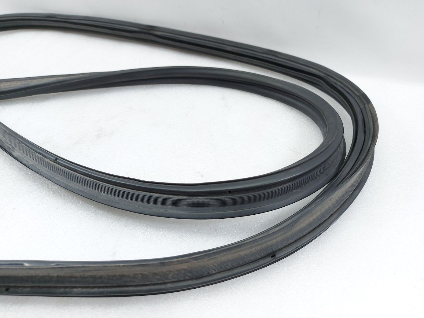 Cr-z Ущільнювальна гумка багажного отвору Honda CR-Z 2011-2016 74440SZTG02 Honda CR-Z 3