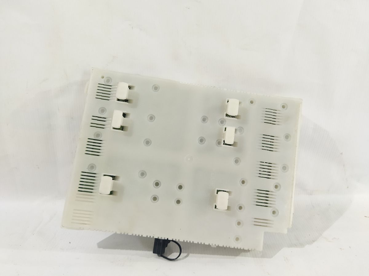 S60 Блок предохранителей салона Volvo S60 2011-2018 28373797 Volvo S60 5