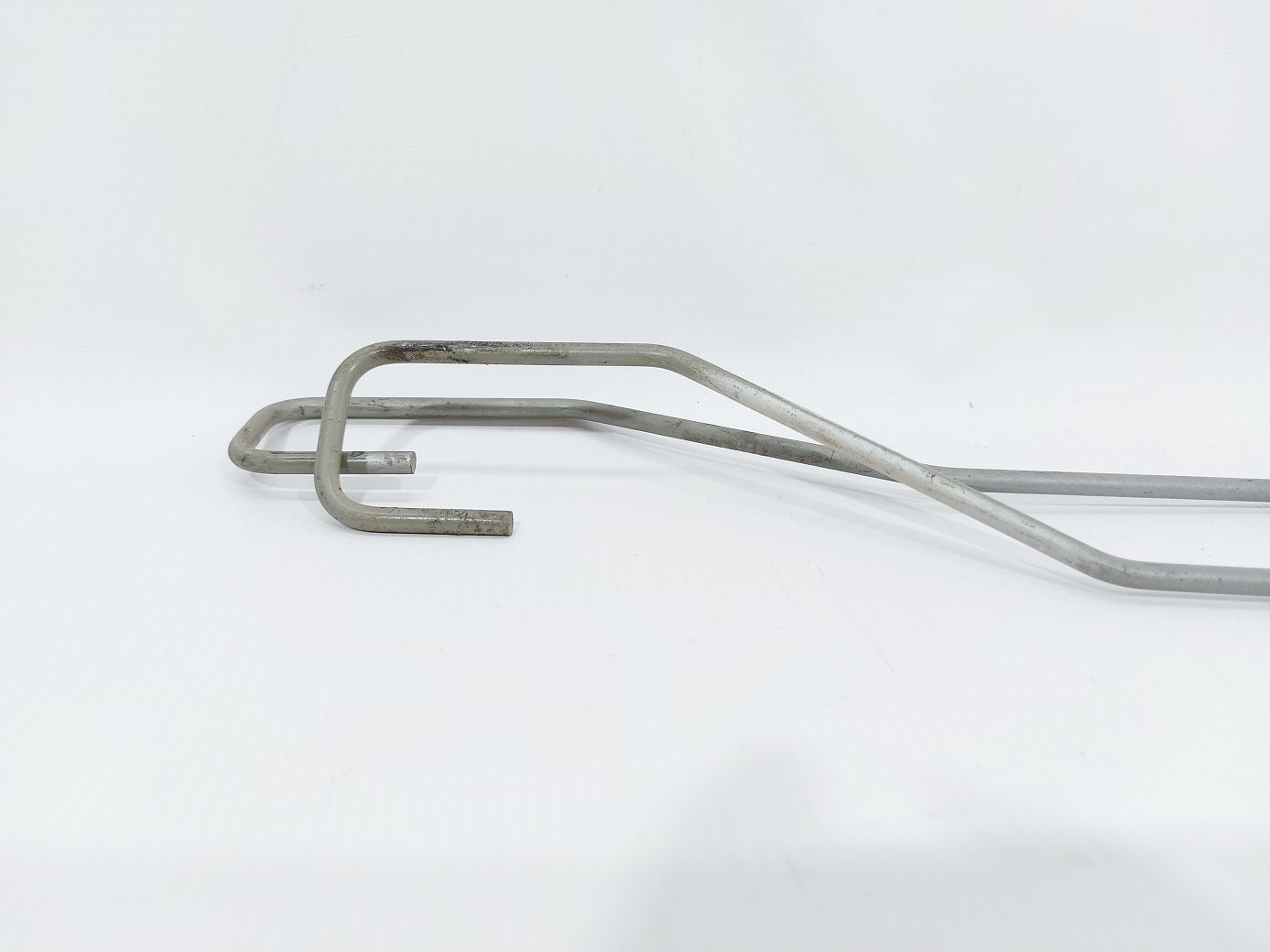 Sentra Торсіон кришки багажника Nissan Sentra 2013-2019 844333SG0A Nissan Sentra 3