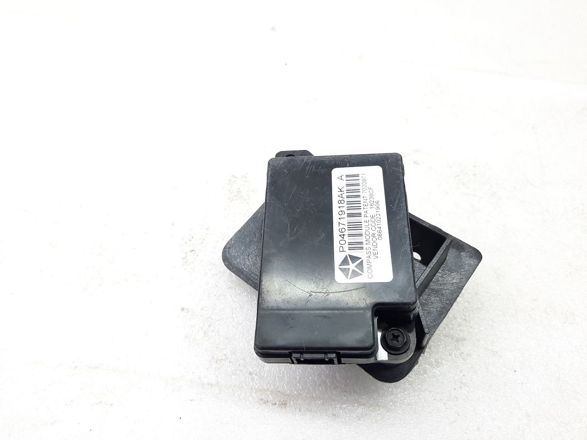 Charger Блок навигации Dodge Charger 2013-2014 04671918AK Dodge Charger 2