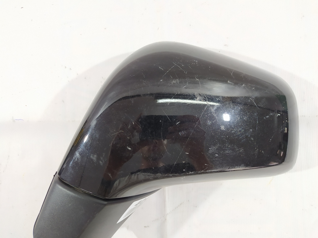 Encore Зеркало левое Buick Encore 2013 95243815 Buick Encore 2