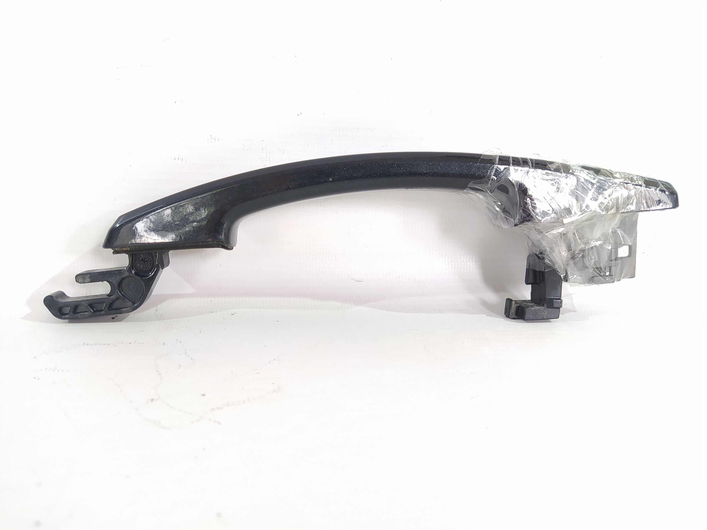 Malibu Ручка дверей передньої лівої зовнішня Chevrolet Malibu 2013-2016 92233089 Chevrolet Malibu 13