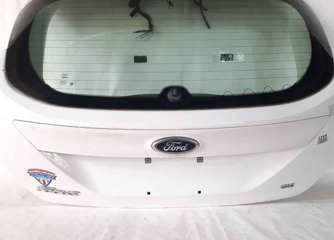 Focus Крышка багажника задняя дверь голая Ford Focus 2012-2014 CP9Z5840110A Ford Focus 3