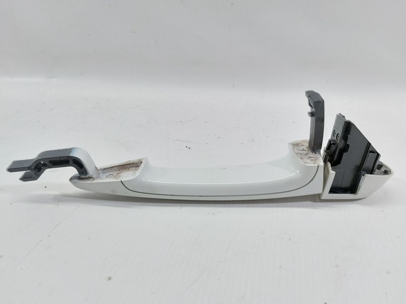 328i xdrive Ручка дверей задньої правої зовнішня (біла) BMW 328i xDrive 2009-2015 51217207562 BMW 328i xDrive 3