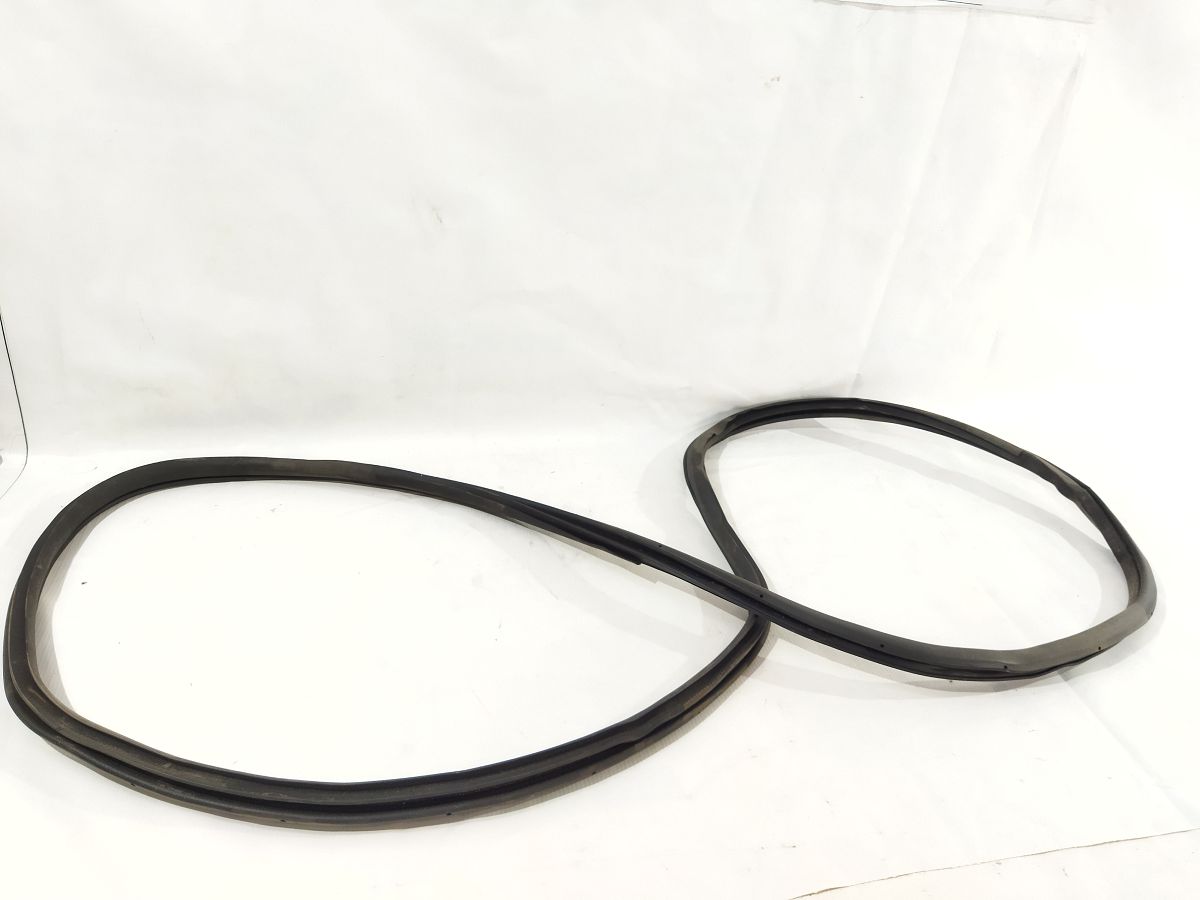 Altima. Ущільнювач дверей задній правий Nissan Altima 2013-2018 769239HT1A Nissan Altima Altima. Ущільнювач дверей задній правий Nissan Altima 2013-2018 769239HT1A Nissan Altima