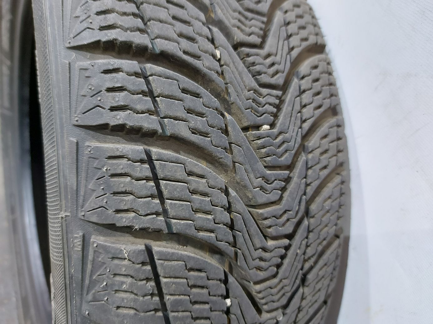 Зимние шины Гума Viamaggiore Premiorri 185/60R15 (Honda Fit) 14