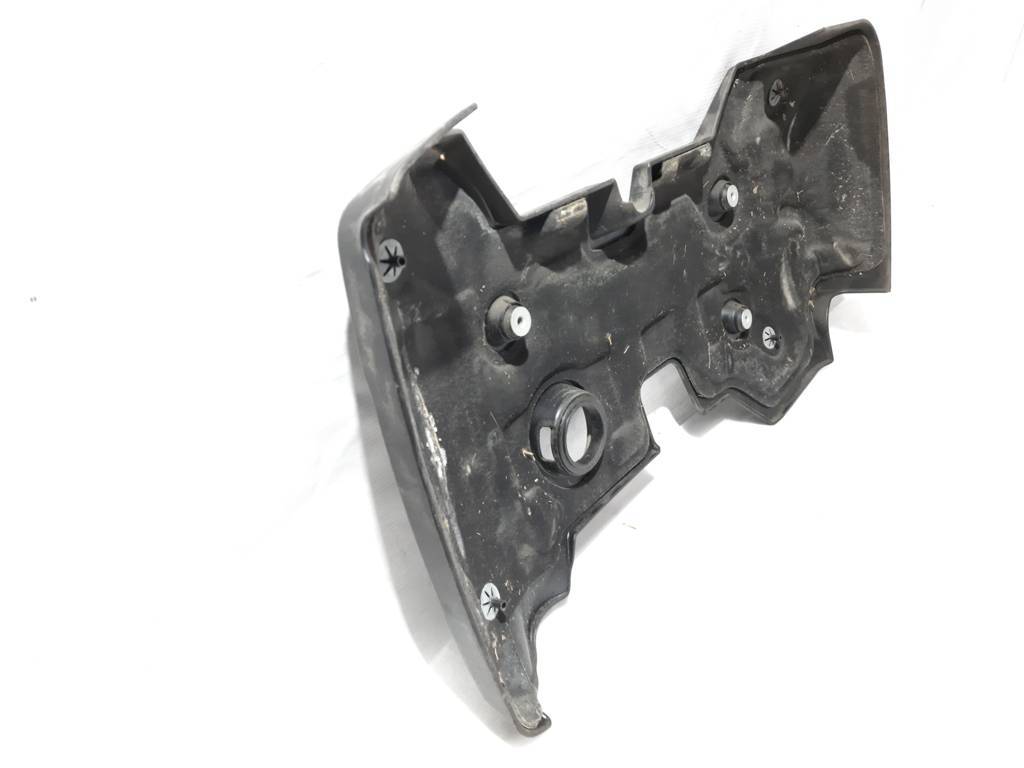 Malibu Кришка двигуна декоративна Chevrolet Malibu 2016-2020 25201313 Chevrolet Malibu 10 Malibu Кришка двигуна декоративна Chevrolet Malibu 2016-2020 25201313 Chevrolet Malibu 10