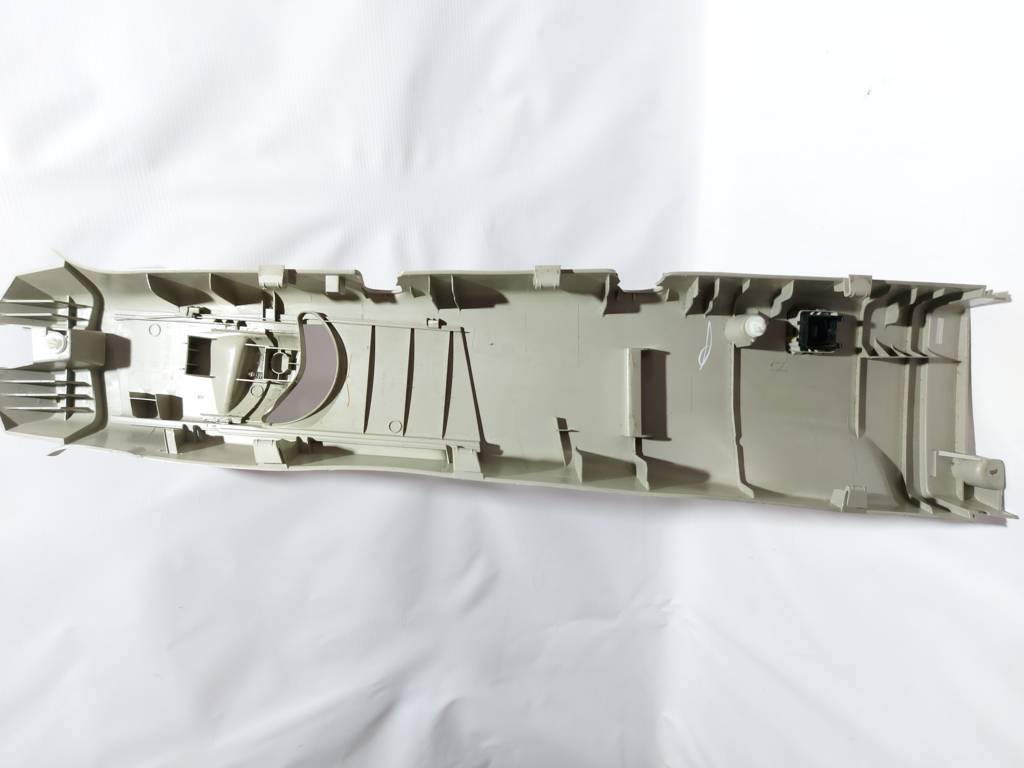 Sienna Обшивка центральної стійки ліва верхня Toyota SIENNA 2015-2020 6241208070B2 Toyota SIENNA 4