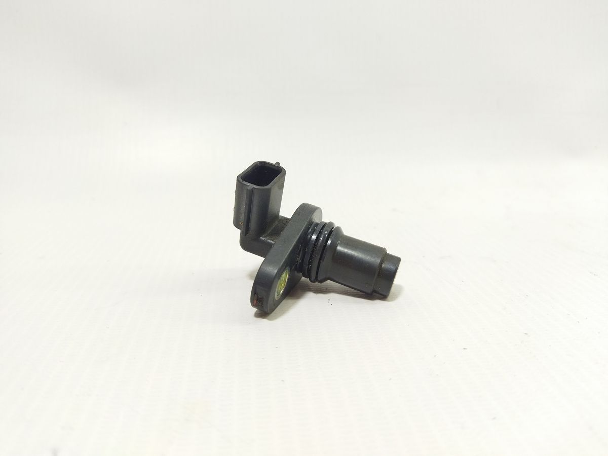 Altima Датчик положення распредвала лівий/правий Nissan Altima 2014-2018 23731JA11B Nissan Altima 2