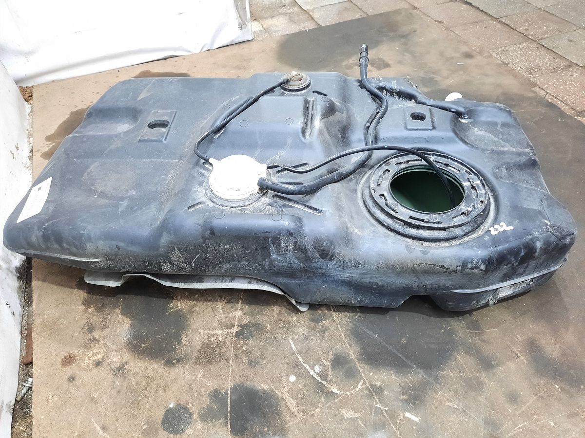 Patriot Бензобак Jeep Patriot 2012-2017 68104387AD Jeep Patriot 8