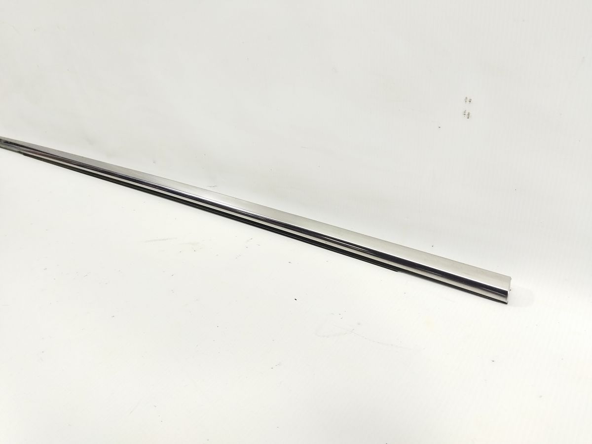 200 limited Молдинг двері передньої правої центральний Chrysler 200 Limited 2015-2017 68144974AC Chrysler 200 Limited 3