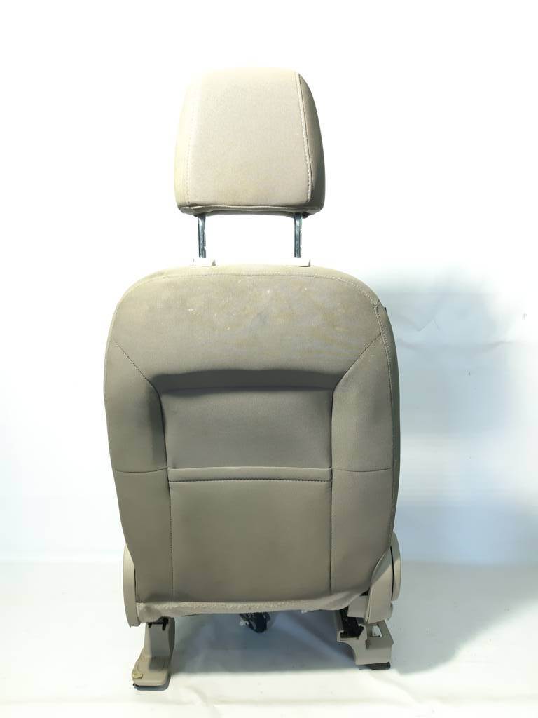 C-max Сиденье переднее правое Ford C-Max 2013-2014 CJ5Z7864416BA Ford C-Max 4