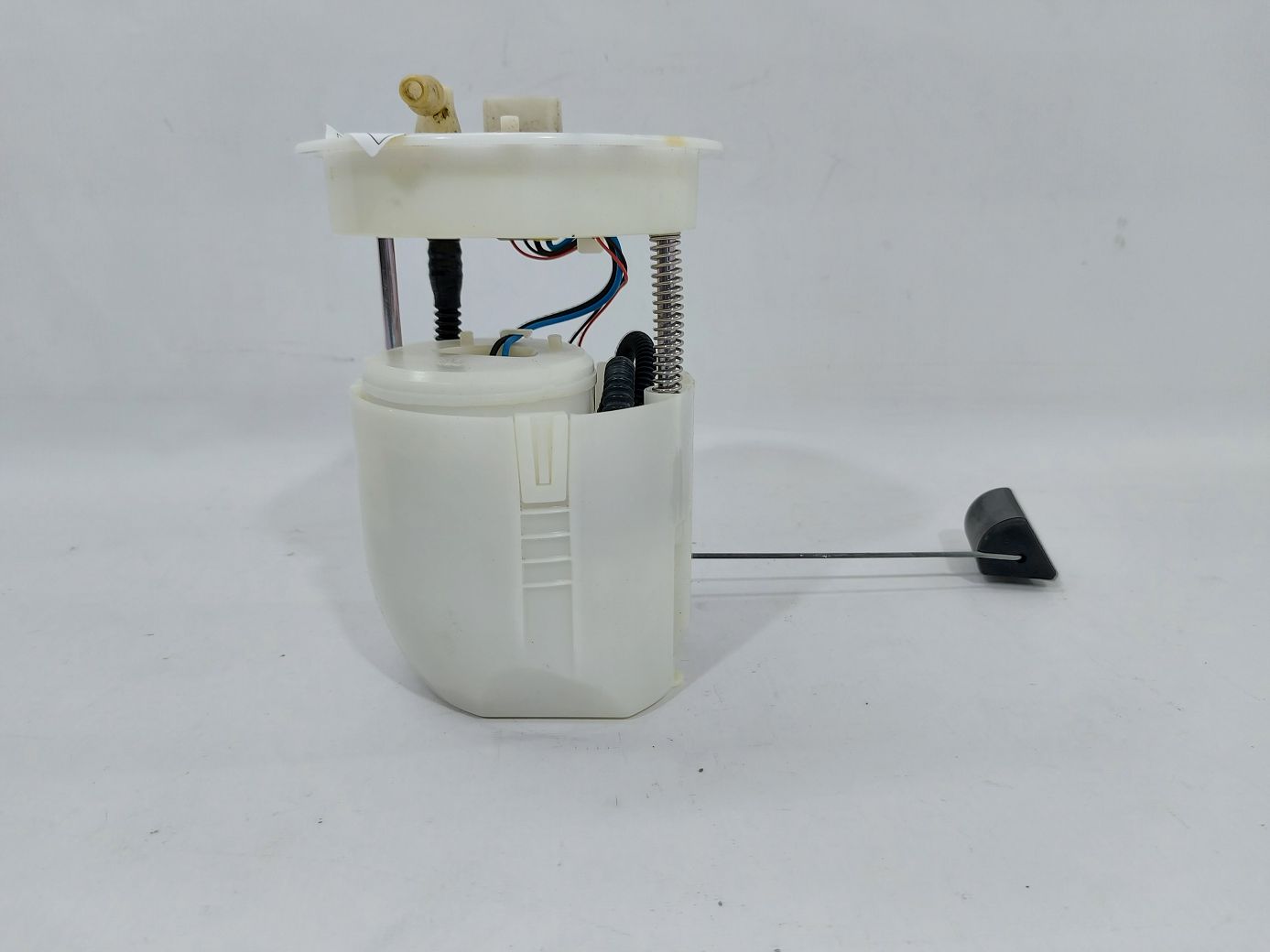 6. Бензонасос Mazda 6 2014-2017 PE111335X Mazda 6