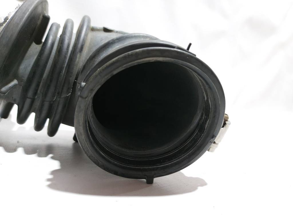 Ats Патрубок впускной системы Cadillac ATS 2013-2019 84486693 Cadillac ATS 18