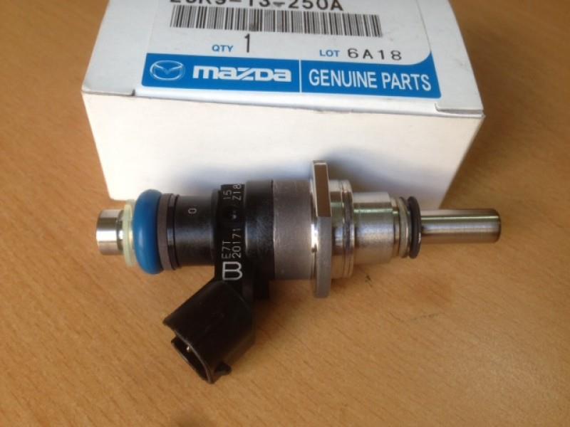 Бензиновые. Паливна форсунка MAZDA L3K913250A