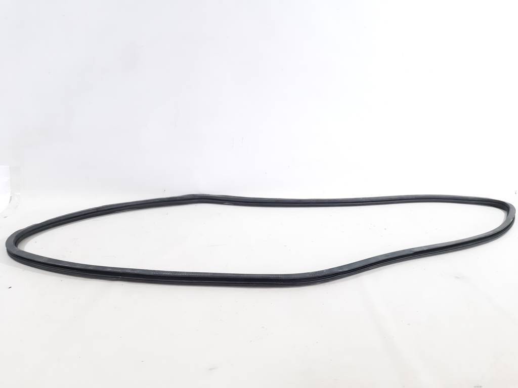 Dart Ущільнювальна гумка передніх правих дверей Dodge Dart 2013-2019 68082802AD Dodge Dart 7