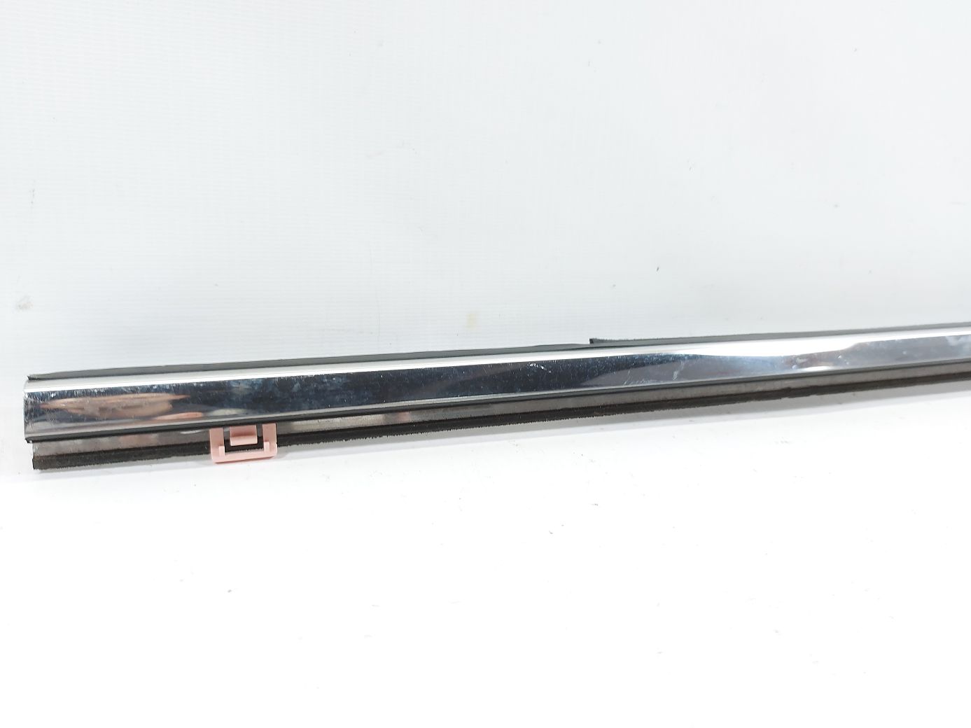 Accord Ущільнювальна гумка скла задньої правої (хром) зовнішня Honda Accord 2015-2017 72910T2AA01 Honda Accord 3 Accord Ущільнювальна гумка скла задньої правої (хром) зовнішня Honda Accord 2015-2017 72910T2AA01 Honda Accord 3