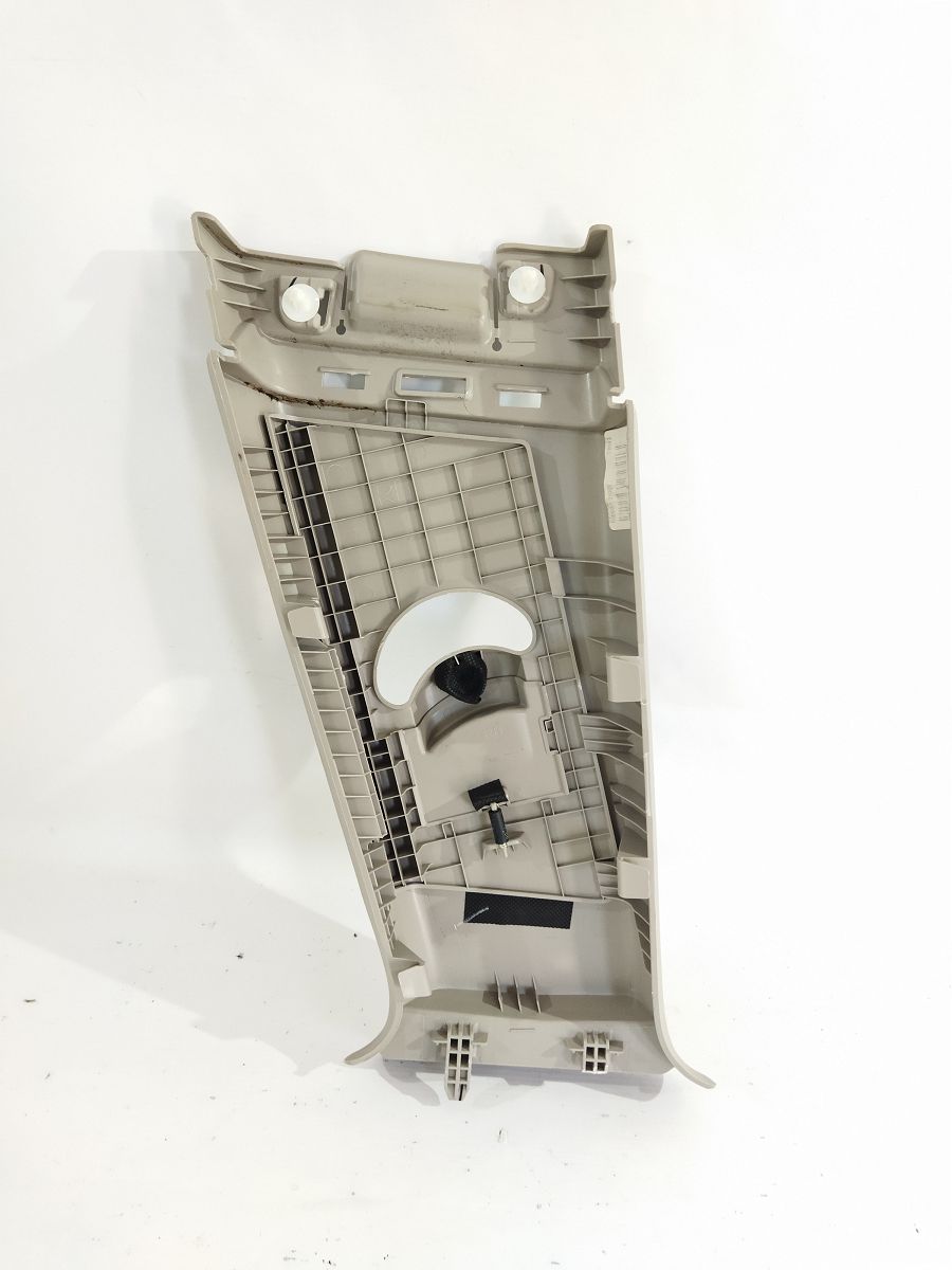 Optima Накладка центральной стойки правая верхняя Kia Optima 2016-2020 85840D5000BGA Kia Optima 2