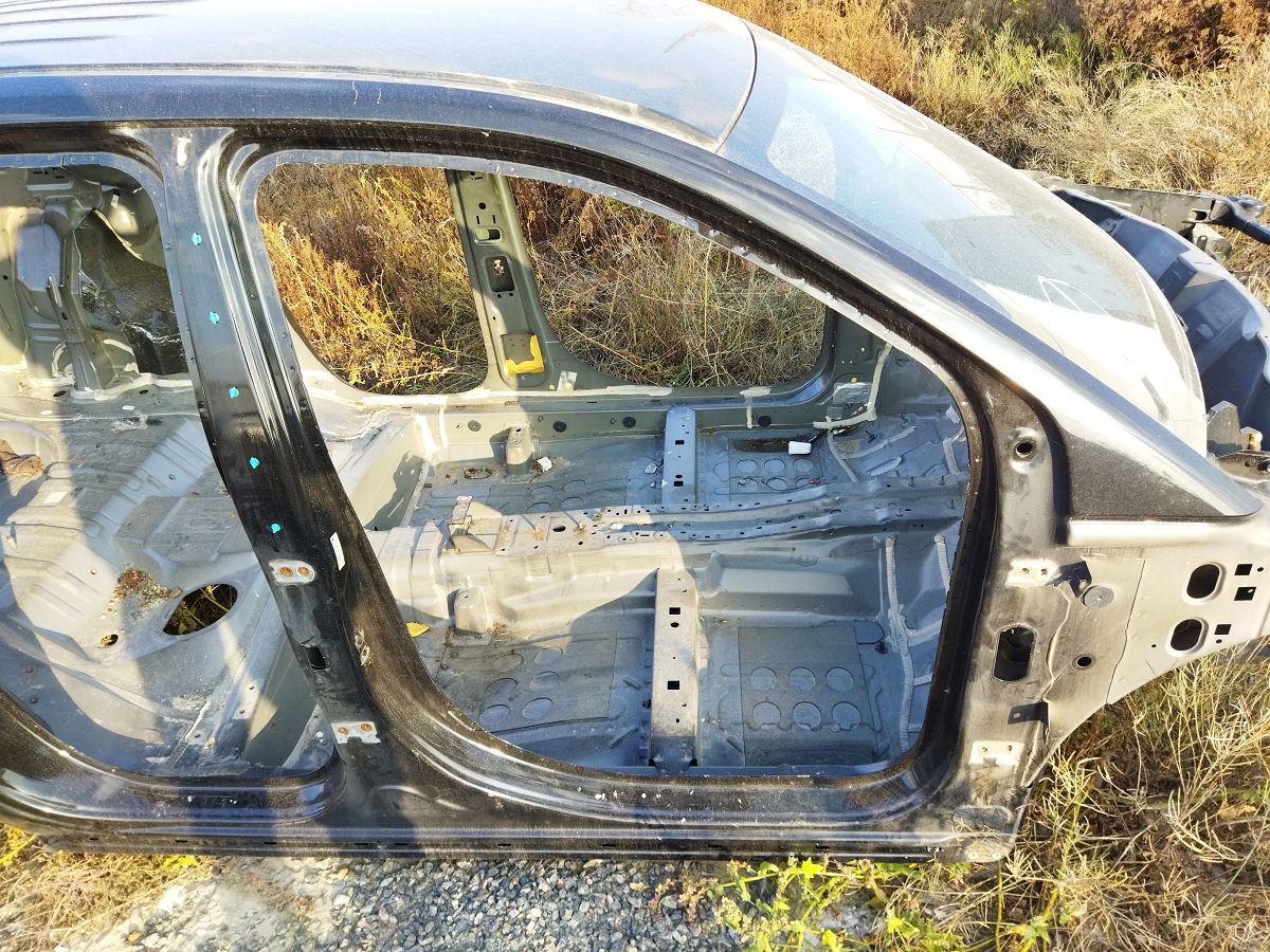 Compass Кузов голый (можно резать) Jeep Compass 2014 5074888AB Jeep Compass 6