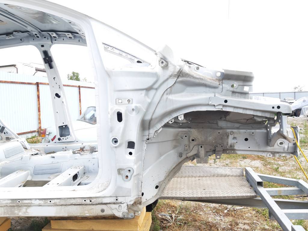 C-max Кузов голый (можно резать) Ford C-Max 2016-2018 DM5Z5850202A Ford C-Max 6