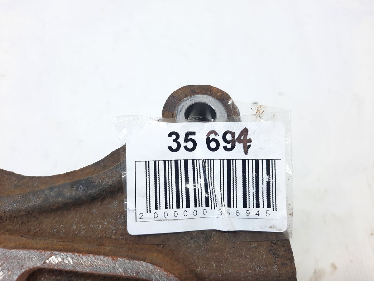 Trax Поворотный кулак задний правый Chevrolet Trax 2015-2021 95937464 Chevrolet Trax 5