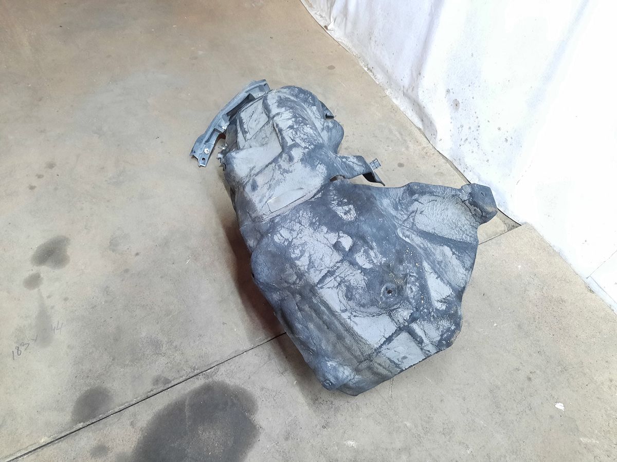 200 limited Підкрилок задній правий Chrysler 200 Limited 2015-2017 68235654AD Chrysler 200 Limited 4