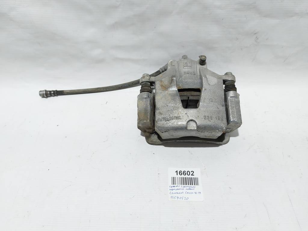 Cruze. Супорт гальмівний передній лівий Chevrolet Cruze 2016-2019 13590520 Chevrolet Cruze