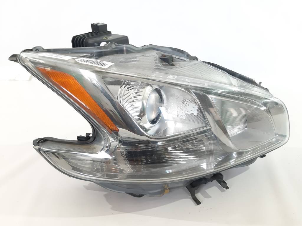 Maxima. Фара передня права Nissan Maxima 2009-2014 260109N00A Nissan Maxima