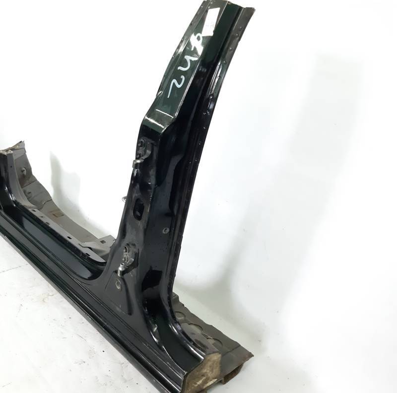 Dart Стійка центральна двері правої Dodge Dart 2013-2019 68081186AD Dodge Dart 8