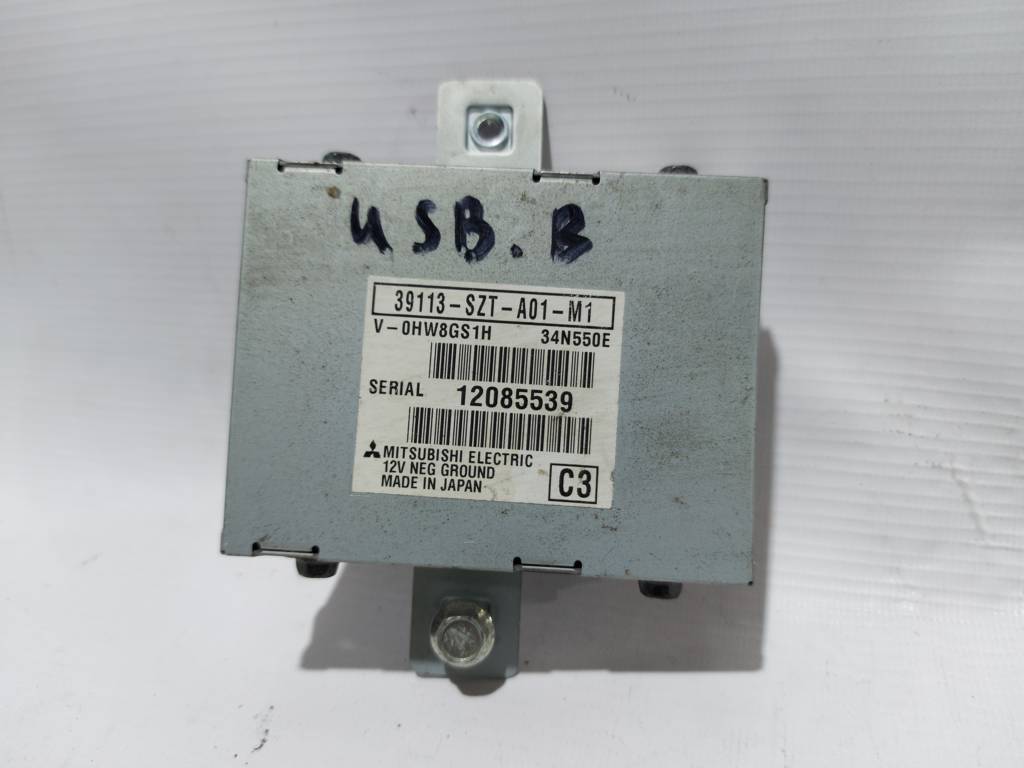 Cr-z Блок управления USB / Bluetooth Honda CR-Z 2011-2015 39113SZTA01 Honda CR-Z 2