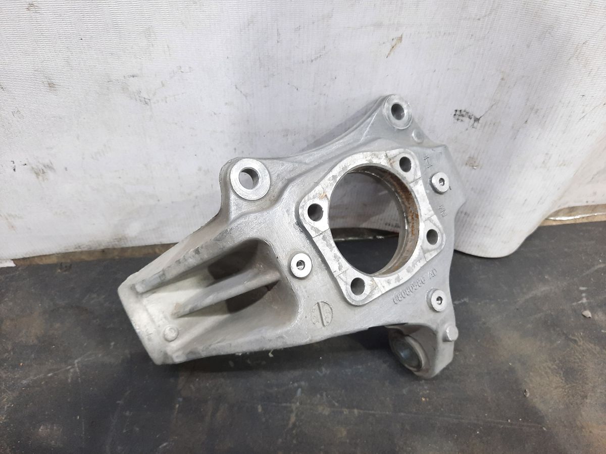 Dart Поворотный кулак передний правый Dodge Dart 2013-2019 68080585AD Dodge Dart 6