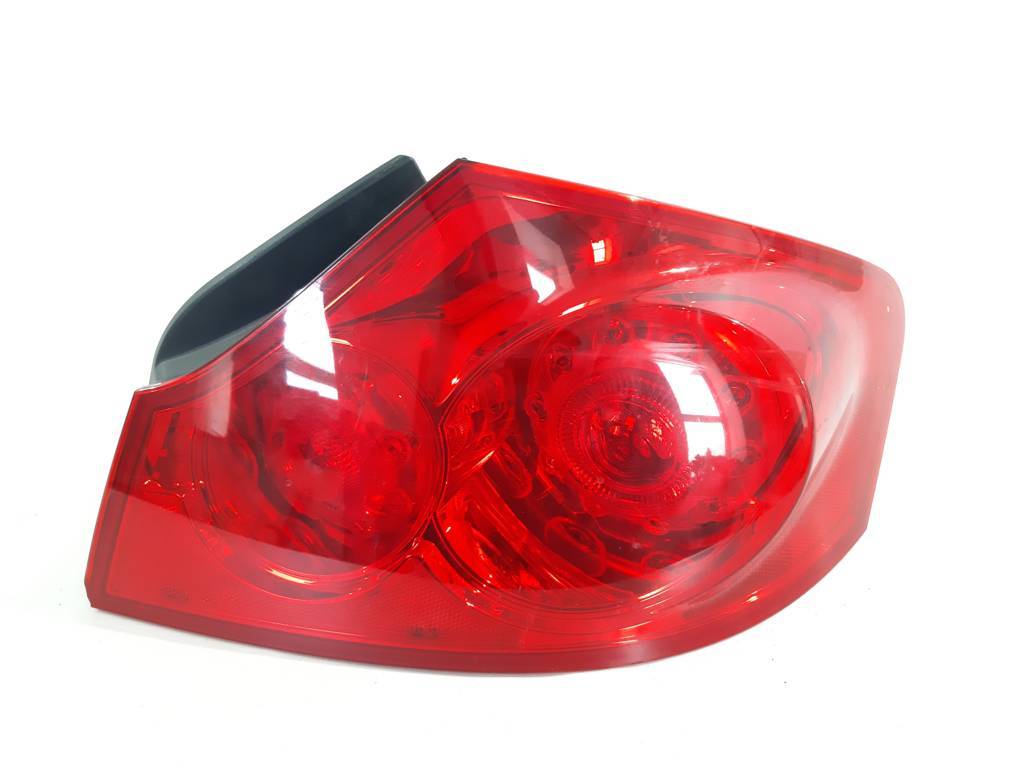 G37. Фонарь задний правый Infiniti G37 26555JK60D