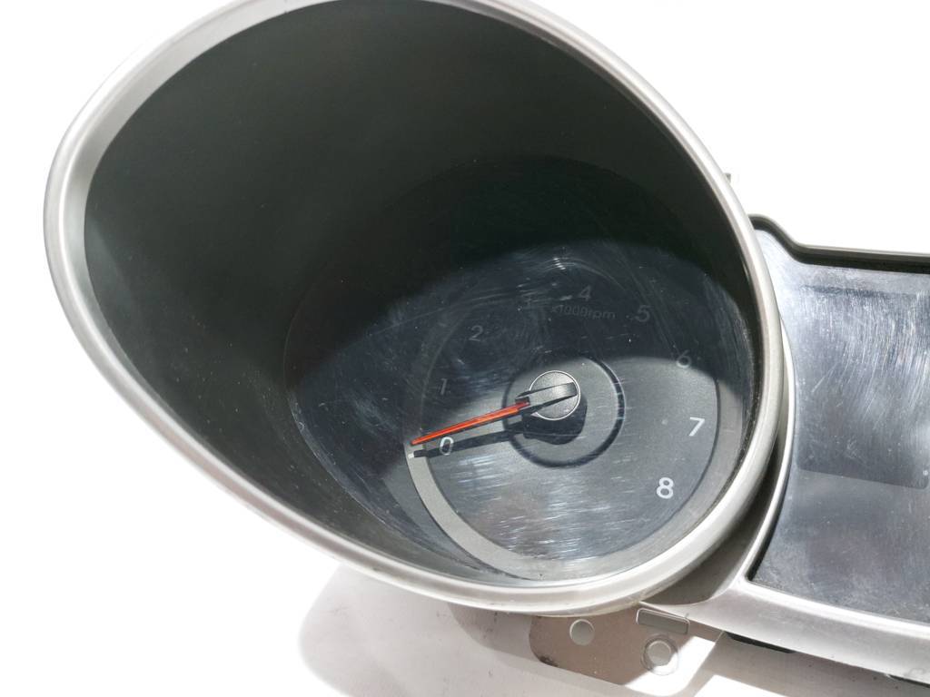 Veloster Панель приладів Hyundai Veloster 2012-2013 94001-2V330 Hyundai Veloster 2