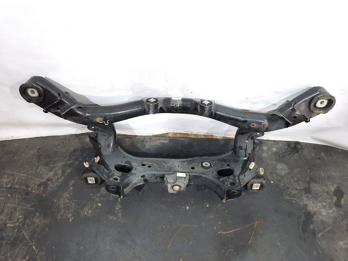 328i xdrive Підрамник задній BMW 328i xDrive 2013-2016 33306851657 BMW 328i xDrive 2