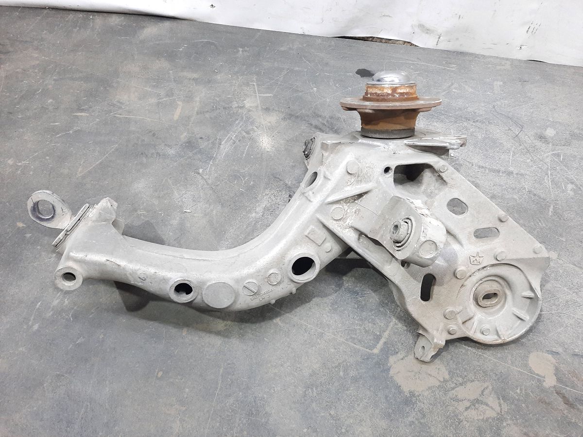 Dart Поворотний кулак задній лівий Dodge Dart 2013-2019 68204867AC Dodge Dart 9