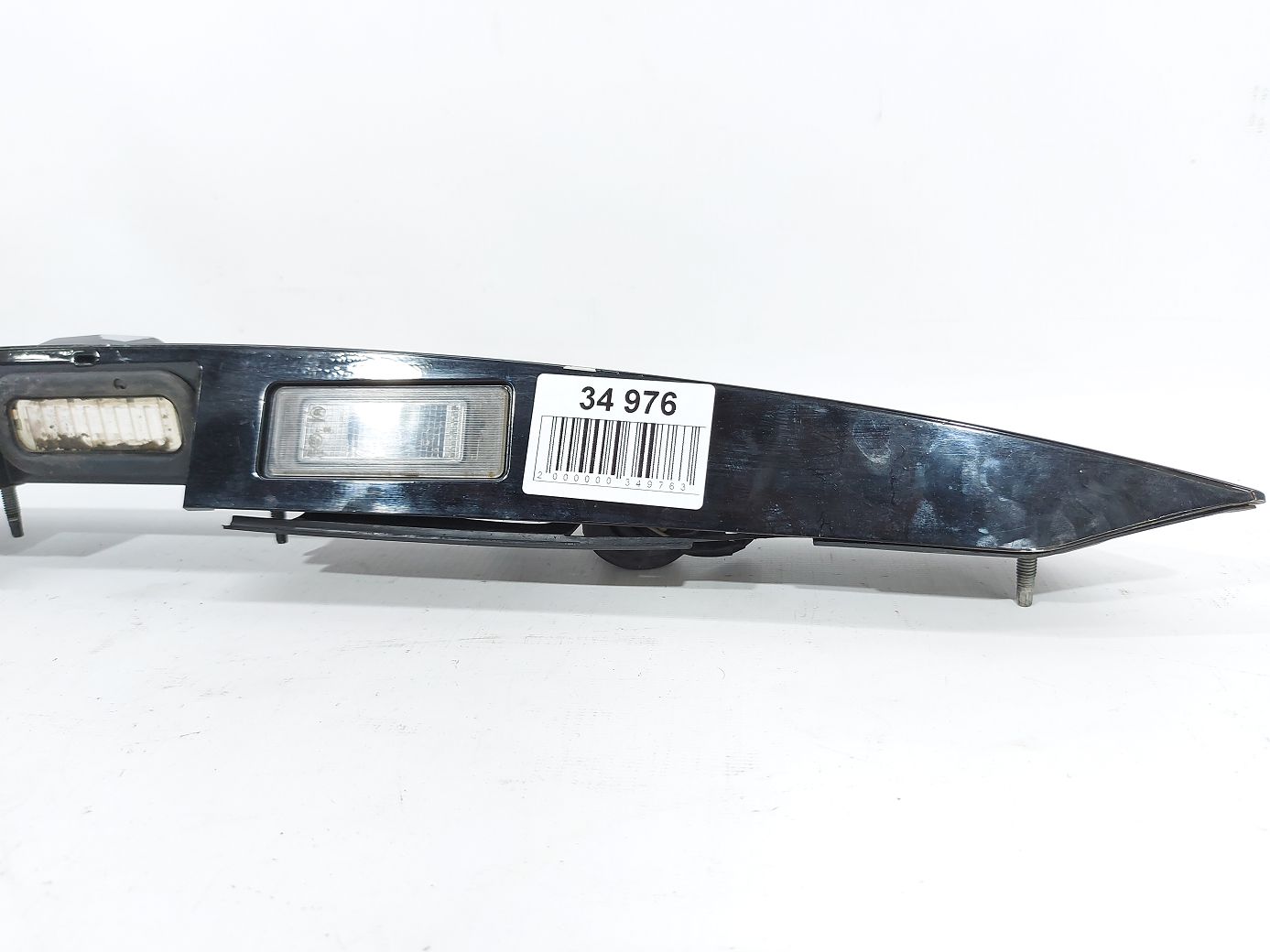 Equinox Накладка подсветки номера крышки багажника Chevrolet Equinox 2010-2015 84130176 Chevrolet Equinox 3