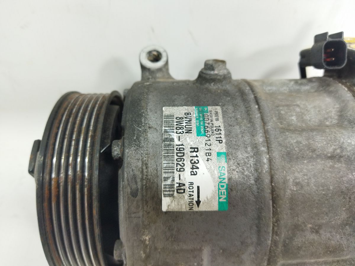 Xf Компрессор кондиционера Jaguar XF 2010-2012 C2D38105 Jaguar XF 4