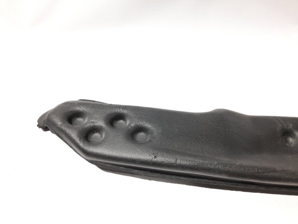 Journey Ущільнювач крила переднього лівого Dodge Journey 2009-2019 5178089AD Dodge Journey 2