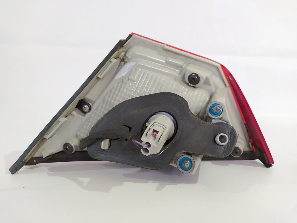Impala Фонарь крышки багажника левый Chevrolet Impala 2014-2020 84043113 Chevrolet Impala 3
