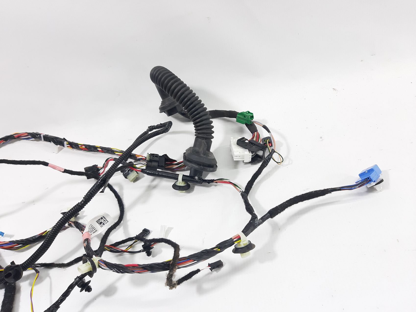 Model 3 Проводка двери передней правой Tesla Model 3 2020-2023 306796300B Tesla Model 3 3 Model 3 Проводка двери передней правой Tesla Model 3 2020-2023 306796300B Tesla Model 3 3
