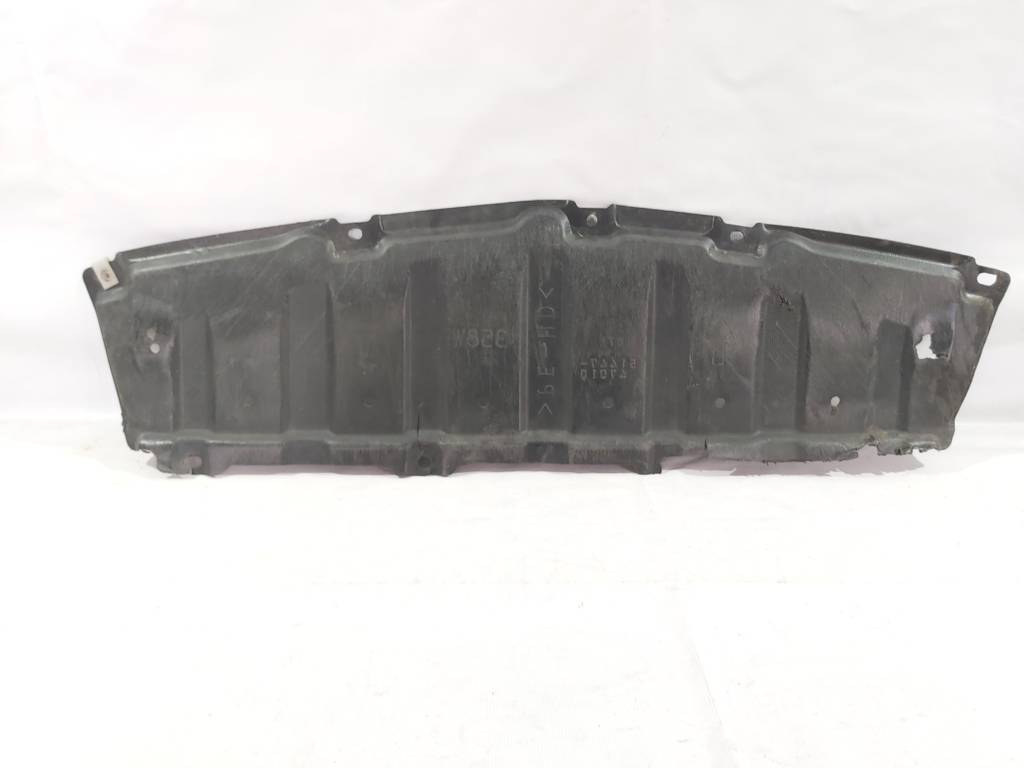 Prius. Захист двигуна центральний 5144747010 Toyota Prius 2006-2009 5144747010 Toyota Prius